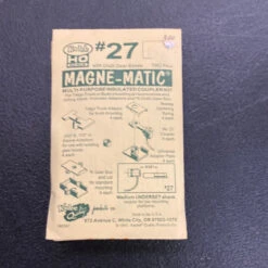 Kadee 27 Magnematic Multipurpose Insulated Coupler Kit With Draft Gearboxes (2 Pair/4 Total) HO SCALE(Kadee 27 Magnematic Multipurpose Insulated Coupler Kit With Draft Gearboxes 2 Pair 4 Total Ho Scale)