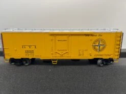 Lionel 6-27394 DETROIT, TOLEDO & IRONTON STEEL-SIDED REFRIGERATOR CAR #19005 O SCALE NEW(Lionel 6 27394 Detroit Toledo Ironton Steel Sided Refrigerator Car 19005 O Scale New)