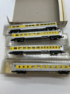 Model Power #3031-4Union Pacific UP 4-car Streamline Passenger Car Set N Scale Used Excellent Damaged Box(Model Power 3031 4 Union Pacific Up 4 Car Streamline Passenger Car Set N Scale Used Excellent Damaged Box) -BRADY’S TRAINS MODELs 24AB732D C7E4 4ACC 93C6 53DADE9DC41A