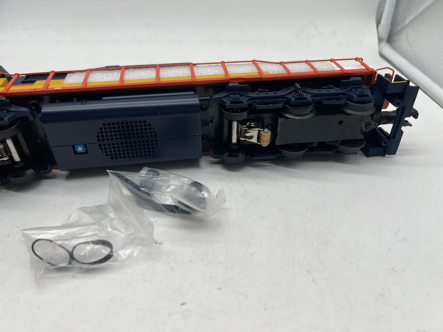 MTH Premier 20-2216-1 Chessie SD40-2 Diesel Engine - Chessie Cab WM 7547 With Proto #2O SCALE. Used Excellent(Mth Premier 20 2216 1 Chessie Sd40 2 Diesel Engine Chessie Cab Wm 7547 With Proto 2 O Scale Used Excellent) 9 MTH Premier 20-2216-1 Chessie SD40-2 Diesel Engine - Chessie Cab WM 7547 With Proto #2O SCALE. Used Excellent(Mth Premier 20 2216 1 Chessie Sd40 2 Diesel Engine Chessie Cab Wm 7547 With Proto 2 O Scale Used Excellent) - Image 7