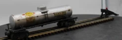 Lionel Postwar 2555 Sunoco METAL Tank Car With Flying Shoes O SCALE Used Excellent Damaged Box(Lionel Postwar 2555 Sunoco Metal Tank Car With Flying Shoes O Scale Used Excellent Damaged Box) -BRADY’S TRAINS MODELs 422b9f6ac587866026813d3bad4ac5ab