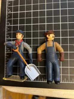 Set Of 2 Figures #006 G SCALE Like New No Box(Set Of 2 Figures 006 G Scale Like New No Box) -BRADY’S TRAINS MODELs 5E688628 66A6 437B 90DE FE86FFFE068B