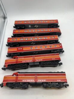 American Flyer Lionel 4-8150 4-9500 4-9501 4-9502 4-9503 Southern Pacific SP Daylight Locomotive & Passenger Car Set (5 Pieces) S SCALE Like New(American Flyer Lionel 4 8150 4 9500 4 9501 4 9502 4 9503 Southern Pacific Sp Daylight Locomotive Passenger Car Set 5 Pieces S Scale Like New)