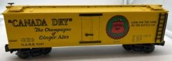 MTH Railking 30-8611 Canada Dry Die-Cast Reefer Car In Canada Dry #9107 O Scale Like New(Mth Railking 30 8611 Canada Dry Die Cast Reefer Car In Canada Dry 9107 O Scale Like New)