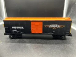 MTH Railking 30-7045A Harley Davidson Boxcar O SCALE Like New(Mth Railking 30 7045a Harley Davidson Boxcar O Scale Like New)