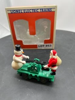 Lionel 6-18422 Santa And Snowman Handcar O SCALE Like New(Lionel 6 18422 Santa And Snowman Handcar O Scale Like New)