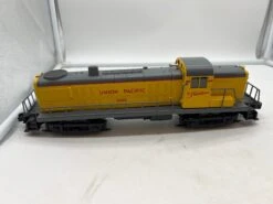 Lionel 6-18805 Union Pacific UP RS-3 Diesellocomotive O Scale Used Excellent Damaged Box(Lionel 6 18805 Union Pacific Up Rs 3 Diesel Locomotive O Scale Used Excellent Damaged Box) -BRADY’S TRAINS MODELs 925267AB 055C 4B6F 8DD6 6D60B79D185A