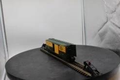 Lionel 6464-300 Postwar Rutland Boxcar O SCALE Used Excellent No Box(Lionel 6464 300 Postwar Rutland Boxcar O Scale Used Excellent No Box) -BRADY’S TRAINS MODELs 9980b8ff3e71d45781abda5cbf953807
