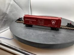 MTH Railking 30-74023 Pennsylvania RailKing Box Car O SCALE Like New(Mth Railking 30 74023 Pennsylvania Railking Box Car O Scale Like New)