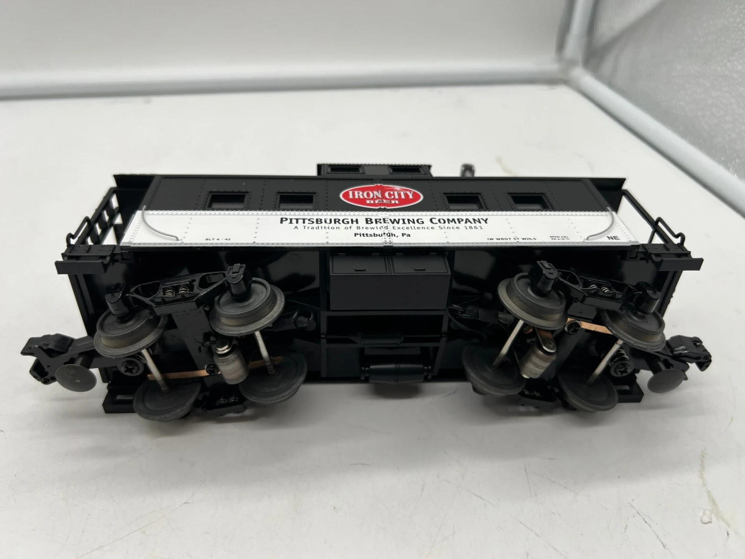 MTH Railking 30-77142 PBC - Iron City Steel Caboose #Iron City. O SCALE Like New(Mth Railking 30 77142 Pbc Iron City Steel Caboose Iron City O Scale Like New) 11 MTH Railking 30-77142 PBC - Iron City Steel Caboose #Iron City. O SCALE Like New(Mth Railking 30 77142 Pbc Iron City Steel Caboose Iron City O Scale Like New) - Image 9