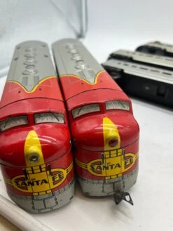 Marx Postwar 1095 Passenger Set With 2 E7 AA Diesels (1 Pwd 1 Nonpwd), 2 3152 Coaches, 3197 Observation Car O SCALE Used As Is No Box(Marx Postwar 1095 Passenger Set With 2 E7 Aa Diesels 1 Pwd 1 Nonpwd 2 3152 Coaches 3197 Observation Car O Scale Used No Box) -BRADY’S TRAINS MODELs E5E2333B D9F1 4264 AACD ACE5F34C1C76