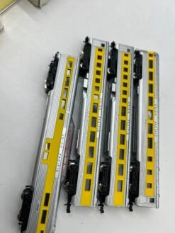 Model Power #3031-4Union Pacific UP 4-car Streamline Passenger Car Set N Scale Used Excellent Damaged Box(Model Power 3031 4 Union Pacific Up 4 Car Streamline Passenger Car Set N Scale Used Excellent Damaged Box) -BRADY’S TRAINS MODELs ED947A63 F72D 4AA8 86E1 CDAFCDC7D72D