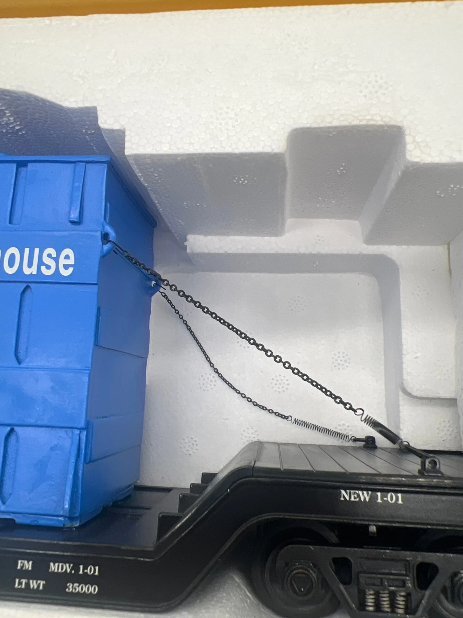 K-Line K692-1531 Westinghouse Die Cast Depressed Center EL Flatcar With Transformer O SCALEUsed Excellent(K Line K692 1531 Westinghouse Die Cast Depressed Center El Flatcar With Transformer O Scale Used Excellent) 5 K-Line K692-1531 Westinghouse Die Cast Depressed Center EL Flatcar With Transformer O SCALEUsed Excellent(K Line K692 1531 Westinghouse Die Cast Depressed Center El Flatcar With Transformer O Scale Used Excellent) - Image 3