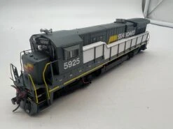 Rapido 18035 HO B36-7 Seaboard System SBD 5925 DCC READY HO SCALE Like New(Rapido 18035 Ho B36 7 Seaboard System Sbd 5925 Dcc Ready Ho Scale Like New) -BRADY’S TRAINS MODELs F582F2E0 2EB7 4296 93C9 381477F01F8C