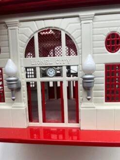 Lionel 6-13800 #1115 Operating Passenger Station Tinplate Cream/red Standard Gauge Used Excellent Damaged Box(Lionel 6 13800 1115 Operating Passenger Station Tinplate Cream Red Standard Gauge Used Excellent Damaged Box) -BRADY’S TRAINS MODELs FF4DB2CC 0C3A 40E4 8690 06BE9328B0CB