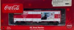 Athearn 8330 Coca-Cola 40' Steel Reefer Holiday Car #5 HO SCALE(Athearn 8330 Ho Coca Cola 40 Steel Reefer Holiday Car)