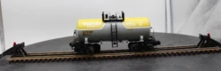 MTH 20-96002 Vulcan 8000 Gal. Tank Car O SCALE Like New(Mth 20 96002 M T H Railking Vulcan 8000 Gal Tank Car O Scale Like New)