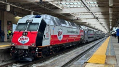 Atlas 10004447 MASTER GOLD ALP-45DP / MULTI-LEVEL SET NJ TRANSIT / ATLAS 100th ANNIVERSARY [ALP-45DP #4503, CAB CAR #7056, TRAILER #7583] HO SCALE NEW(Atlas 10004447 Master Gold Alp 45dp Multi Level Set Nj Transit Atlas 100th Anniversary Alp 45dp 4503 Cab Car 7056 Trailer 7583 Ho Scale New) -BRADY’S TRAINS MODELs atlas