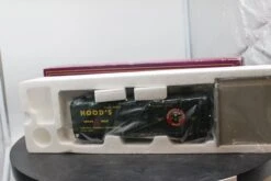 MTH Premier 20-94385 Hoods Dairy Operating Reefer Car O SCALE NEW(Mth Premier 20 94385 Hoods Dairy Operating Reefer Car O Scale New) -BRADY’S TRAINS MODELs c1fb6ee173cdcc8e20cd209717bd10d0