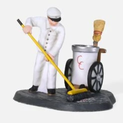 Department 56 56.59400 Keep America Beautiful FIgure--Christmas In The City Series(Department 56 56 59400 Keep America Beautiful Figure Christmas In The City Series)