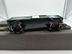 Lionel 6-48355 2004 AMERICAN FLYER CHRISTMAS BOXCAR S SCALE Like New(Lionel 6 48355 2004 American Flyer Christmas Boxcar S Scale Like New) -BRADY’S TRAINS MODELs rn image picker lib temp 469c8537 cbc5 478a 8d05 09b9b32f3967