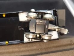 Lionel Tinplate 11-70045 No. 2814 O Gauge Box Car Yellow And Brown With Nickel O Gauge Like New(Lionel Tinplate 11 70045 No 2814 O Gauge Box Car Yellow And Brown With Nickel O Gauge Like New) -BRADY’S TRAINS MODELs rn image picker lib temp 58713494 ff62 4ce5 8e86 2daf4ec1ae5f