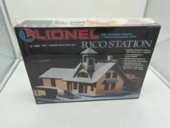 Lionel 6-2709 Rico Station Building Kit Train Layout Accessory O Gauge Structure O SCALE NEW(Lionel 6 2709 Rico Station Building Kit Train Layout Accessory O Gauge Structure O Scale New)