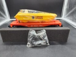 Lionel 6-16970 Los Angeles LA County Flatcar With Operating Lifeguard Boat 6424 O SCALE Like New(Lionel 6 16970 Los Angeles La County Flatcar With Operating Lifeguard Boat 6424 O Scale Like New 4)