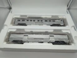 MTH Railking 30-67041 Pennsylvania 4-Car 60' Streamlined ABS Passenger Set #6530, #4001, #1124. & Garden View O SCALE Used Excellent(Mth Railking 30 67041 Pennsylvania 4 Car 60 Streamlined Abs Passenger Set 6530 4001 1124 Garden View O Scale Used Excellent) -BRADY’S TRAINS MODELs rn image picker lib temp c2d0f842 9e06 40c9 8dad e67f6df87932