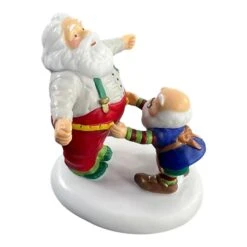 Department 56 56.57209 Just The Right Size, Santa! North Pole Series(Department 56 56 57209 Just The Right Size Santa North Pole Series)