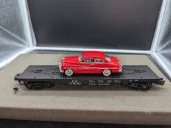 Atlas 1004203-2 New Haven Flat Car With Automobile Road # 17836 O SCALE Used Excellent(Atlas 1004203 2 New Haven Flat Car With Automobile Road 17836 O Scale Used Excellent)